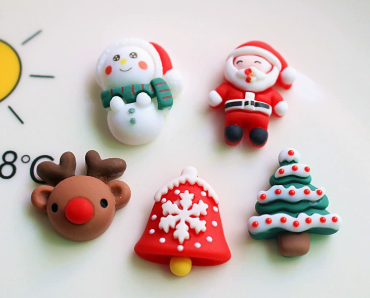 Christmas resin accessories