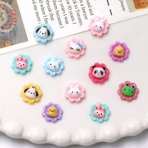 Mini Cute Cartoon Sanrio10mm(50 pieces / 1 pack)MOQ :4pack