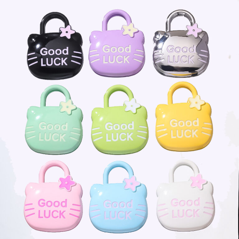 HelloKitty Alloy Keychain 4.3×3.5cm