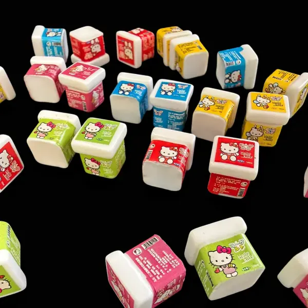 Hello Kitty Yogurt Box Miniature 12×12mm